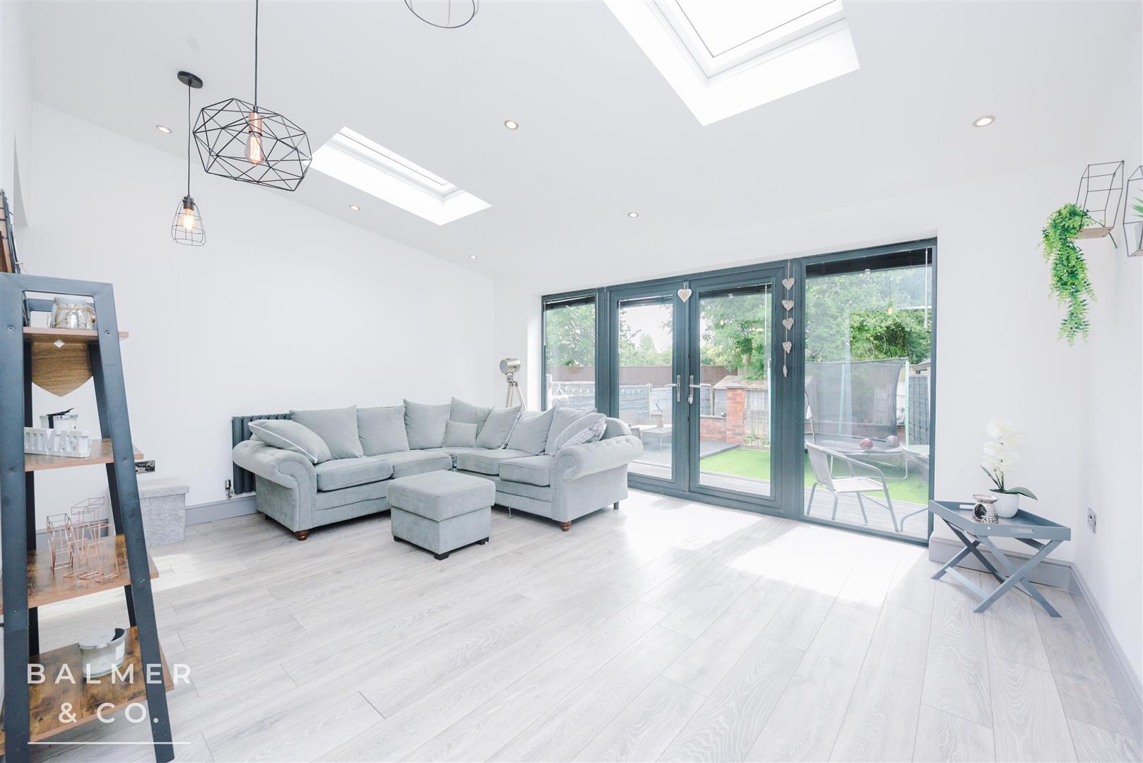 Ellergreen Road, Hindley Green, Wigan, WN2 Balmer & Co